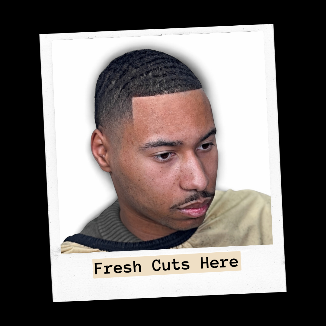 Client with a waves haircut and sharp frontal line-up